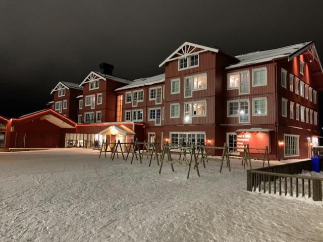 Stuga Saelen Klaeppen 5 Baeddar Uthyres Veckovis Soendag - Soendag Sälen Exterior foto