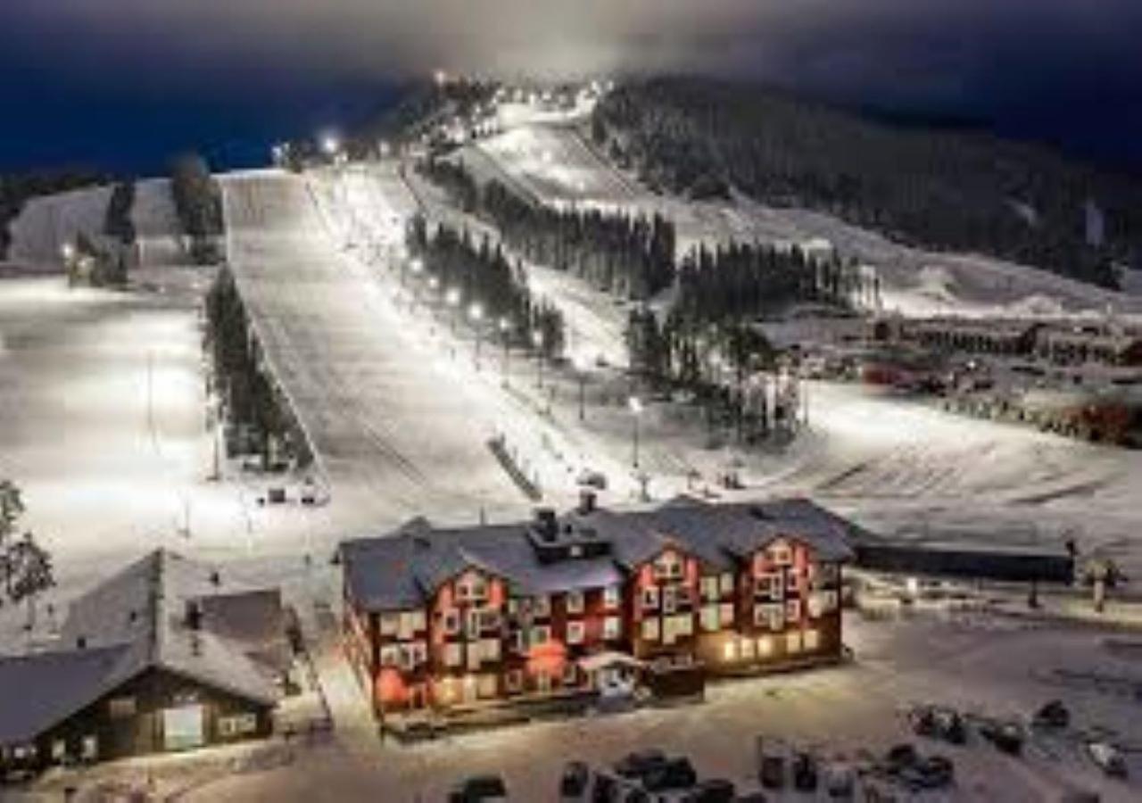 Stuga Saelen Klaeppen 5 Baeddar Uthyres Veckovis Soendag - Soendag Sälen Exterior foto